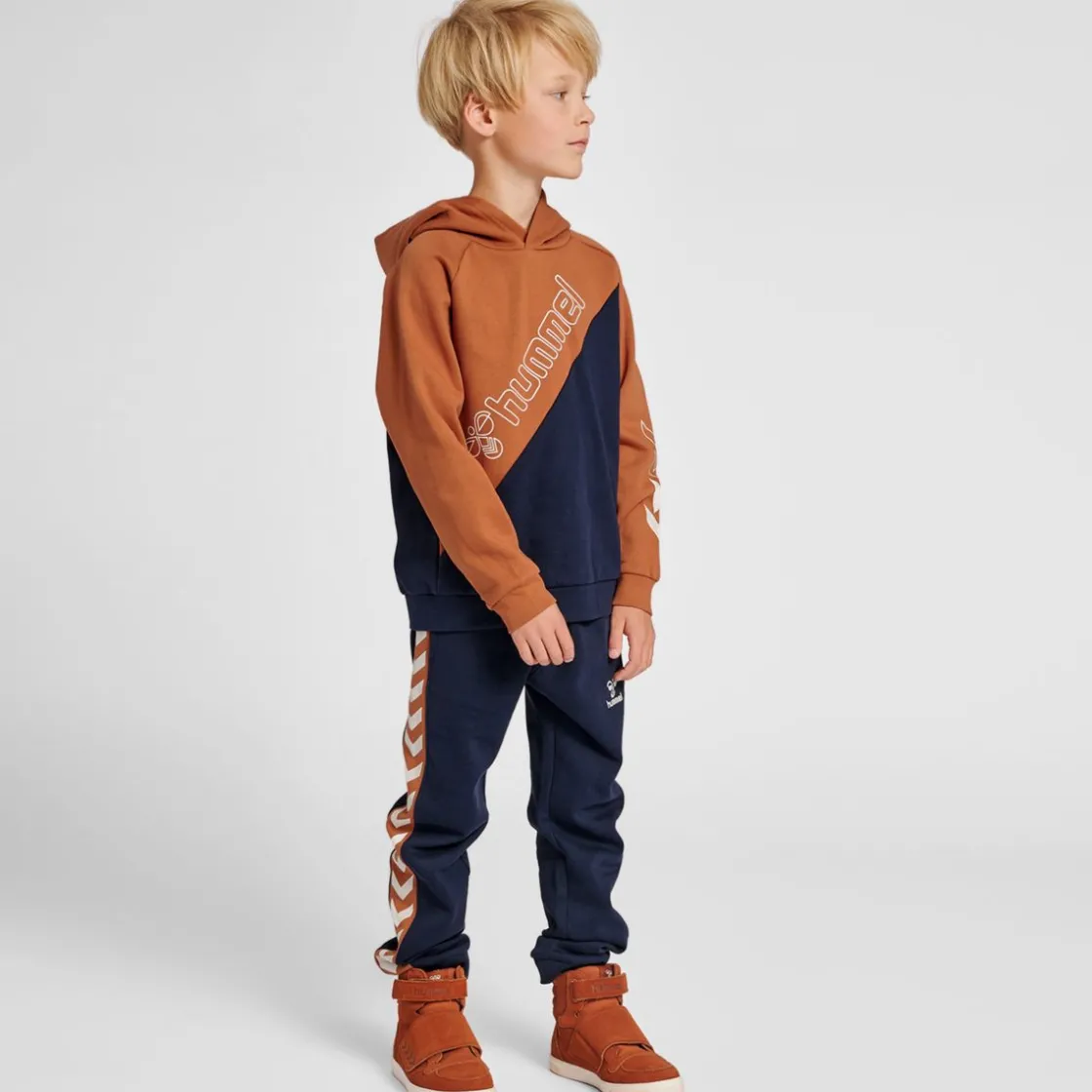 Sale Tako joggebukse til barn, black iris Bukser Gutt 8-16 År | Bukser Baby Gutt