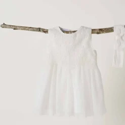 Hot Nikol ermeløs kjole til baby, bright white Penklær Jente | Penklær Baby Jente