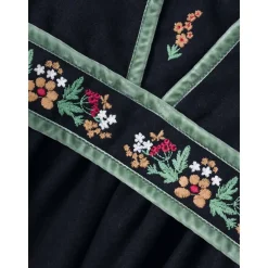 Sale Tena bunad/festdrakt til barn, dark sapphire/green Penklær Jente | Bunader / Festdrakter Barn