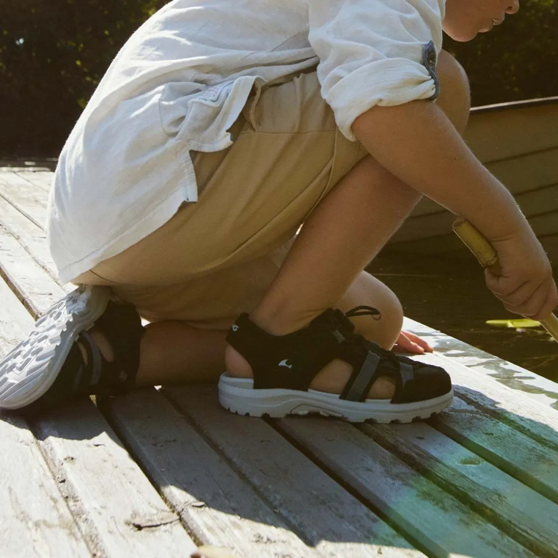 Hot Sandvika SL sandaler til barn, black Sandaler Og Badesko